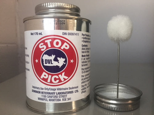 STOP PICK 170ML  with Dauber indicated to prevent cannibalism in poultry.